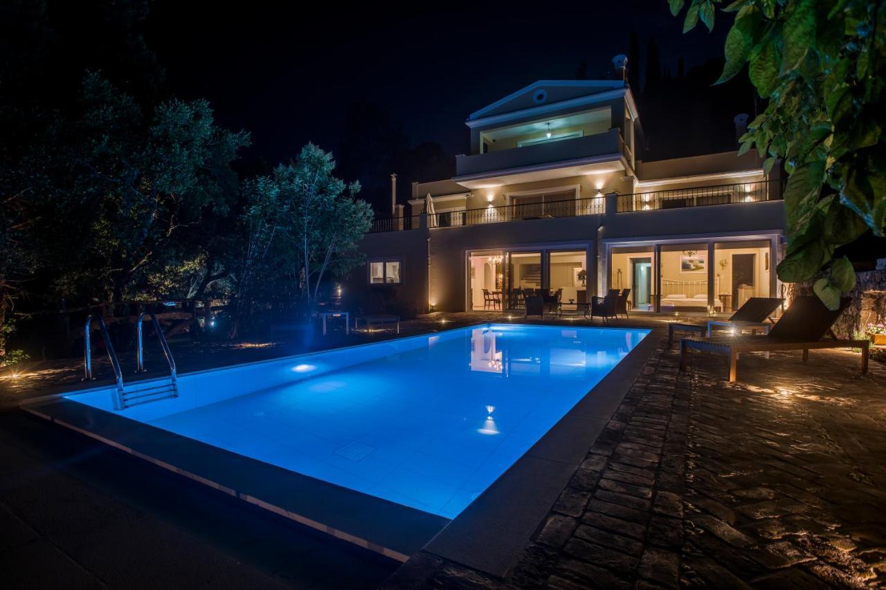 Villa Fioraki Pouládes Екстериор снимка